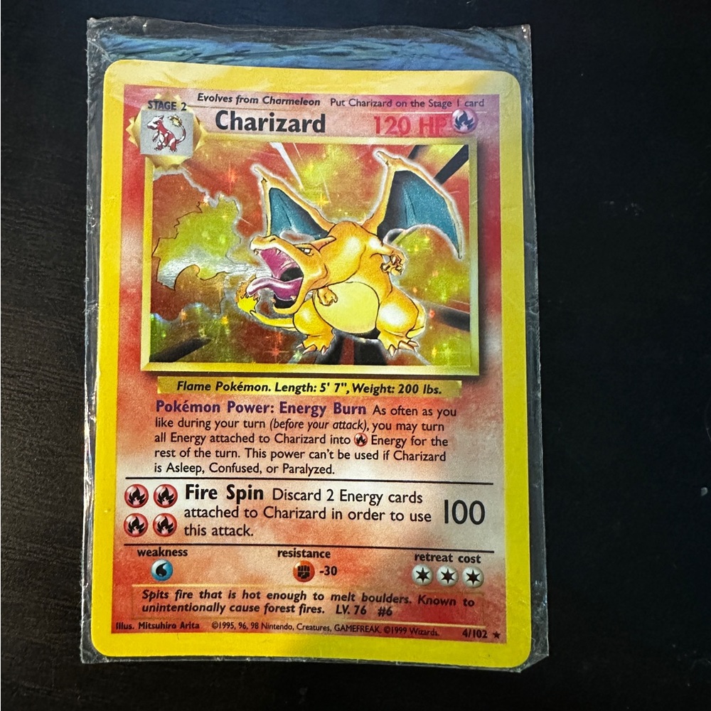 Charizard base set Pokemon Card